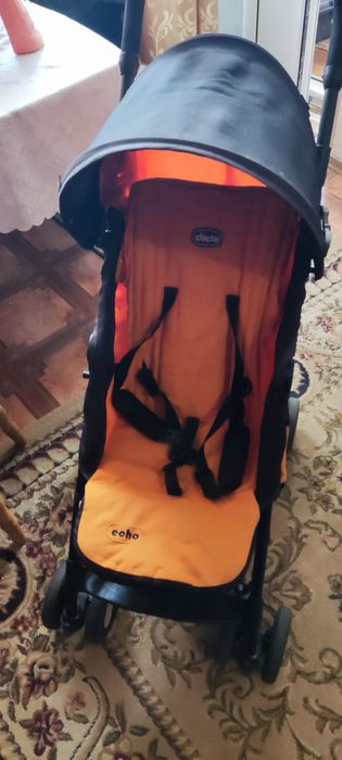 Продам недорого коляску б у