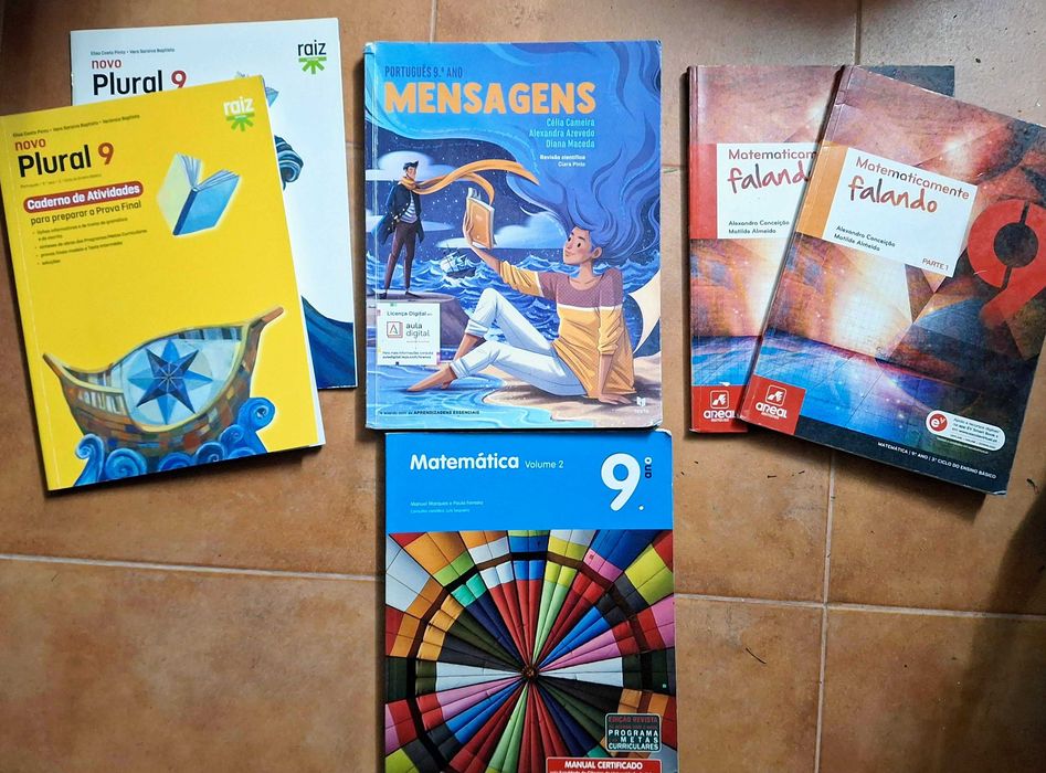 Livros escolares 9º ano Manuais, Cadernos