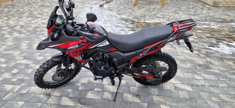 Продам  мотоцикл LONCIN LX200GY-7A DS1  лонцінг