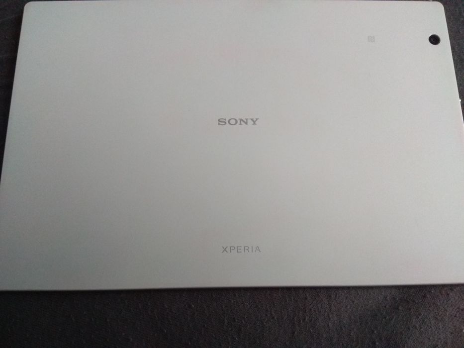 Sprzedam tablet Sony Xperia Z4 - pekniety ekran