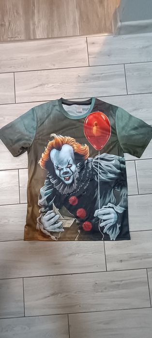 Nowa Bluzka t-shirt rozmiar M z motywem filmu "To" klaun