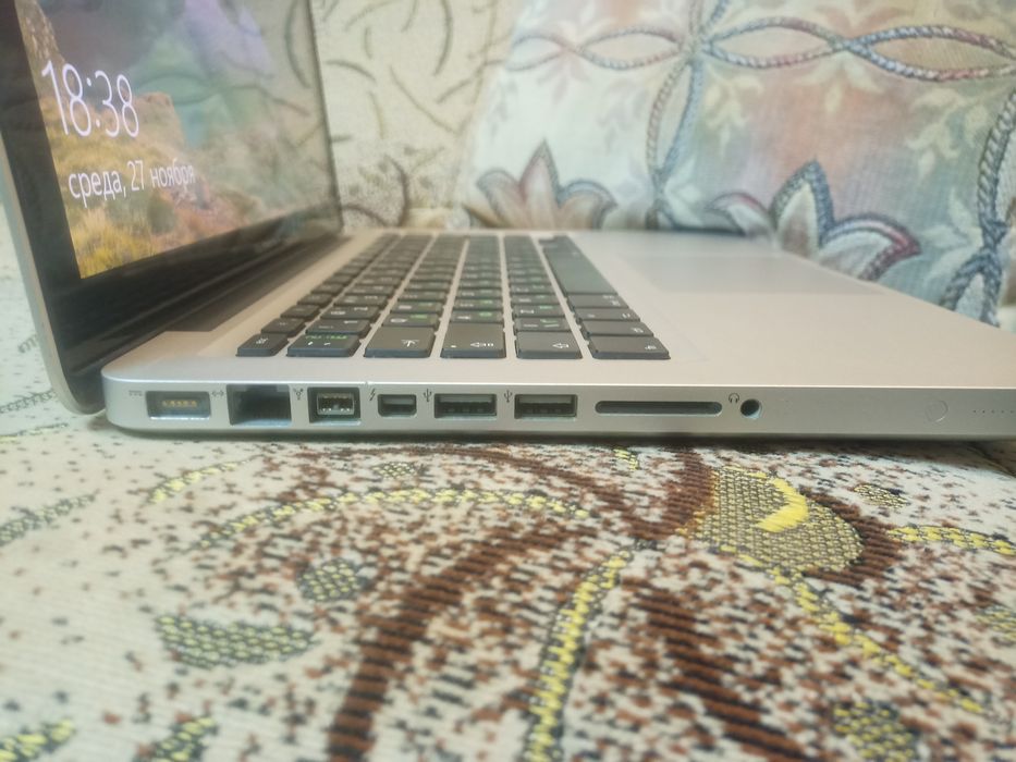 Ідеал Ноутбук Apple MacBook Pro  13" 500 GB SSD 8 Gb оперативна память