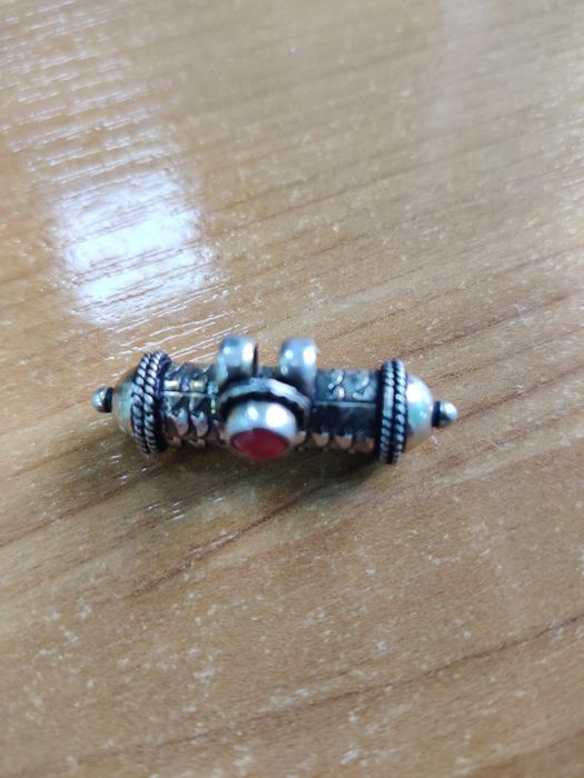 Кавача оберег из серебра и мантры