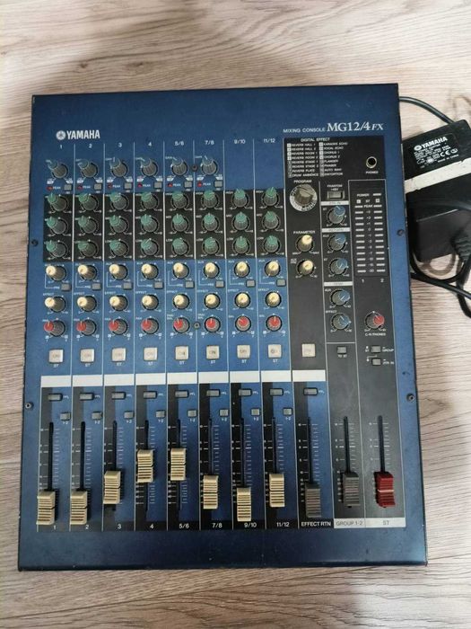 Мікшерний пульт YAMAHA MG12/4 FX: 8 000 грн. - Студийное