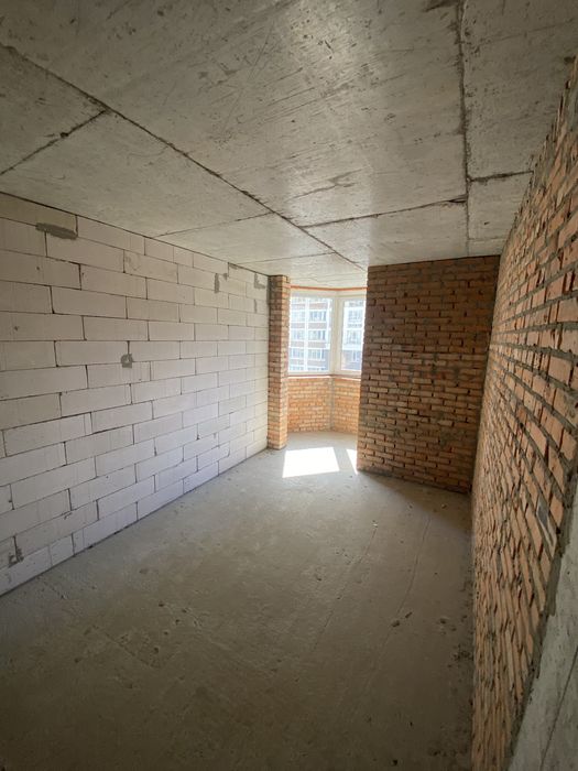 ТЕРМІНОВО!Євро 3кімнатна квартира в готовому будинку.Актуальна!