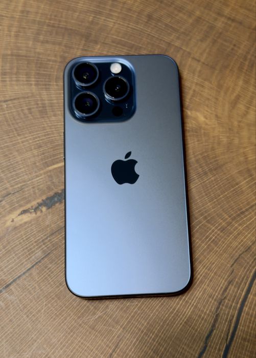 iPhone 15 Pro 128 GB Blue Titanium | 3x oryginalne etui Apple MagSafe