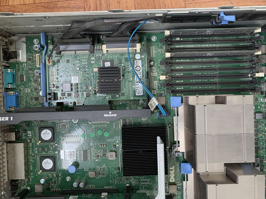 Сервер Dell PowerEdge 710