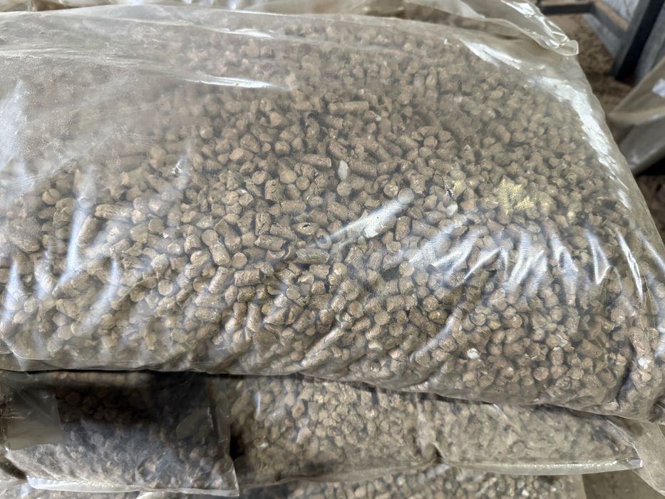 Pellet drzewny FI 8mm wartość opałowa 17.5 GJ