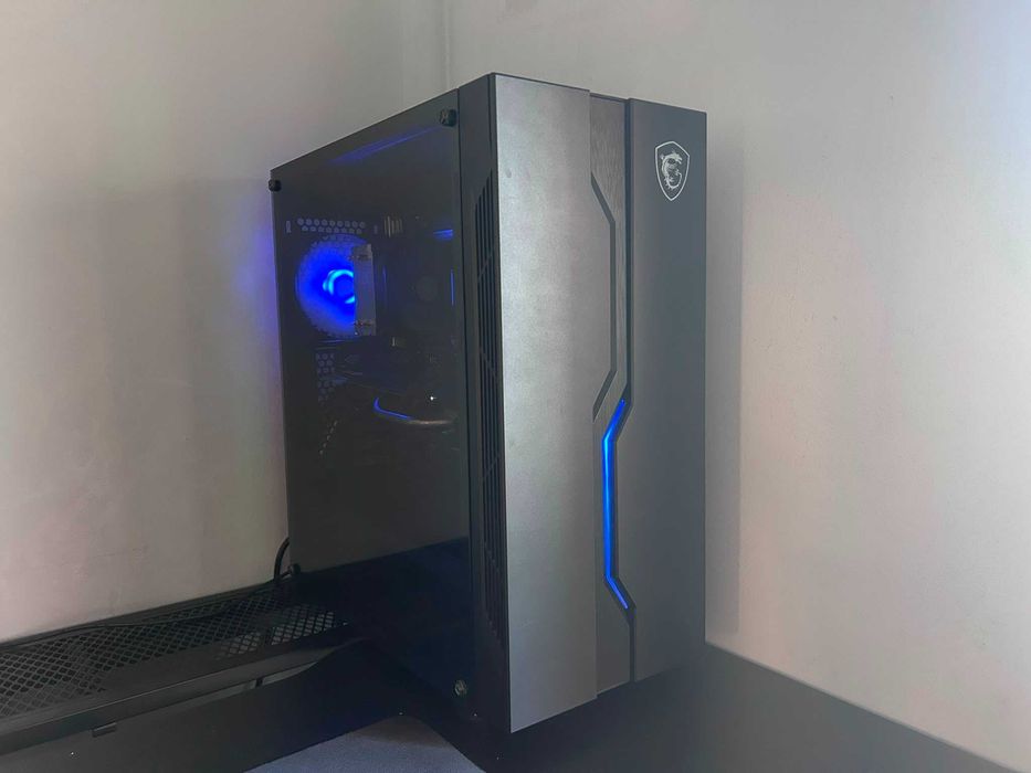 PC Gamer | i7 4790K | GTX 970 | 16GB RAM 2133MHz | SSD 480GB + 1TB HDD