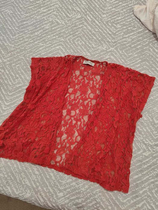 Poncho de renda laranja-tijolo