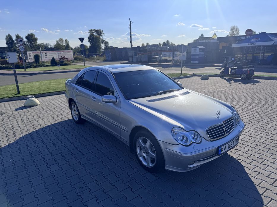 Mersedes c200 Full