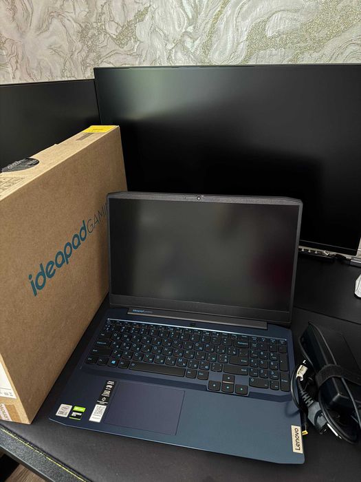 Ноутбук Lenovo IdeaPad Gaming 3 15IMH05