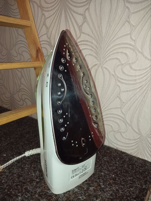 Утюг scarlett рабочий