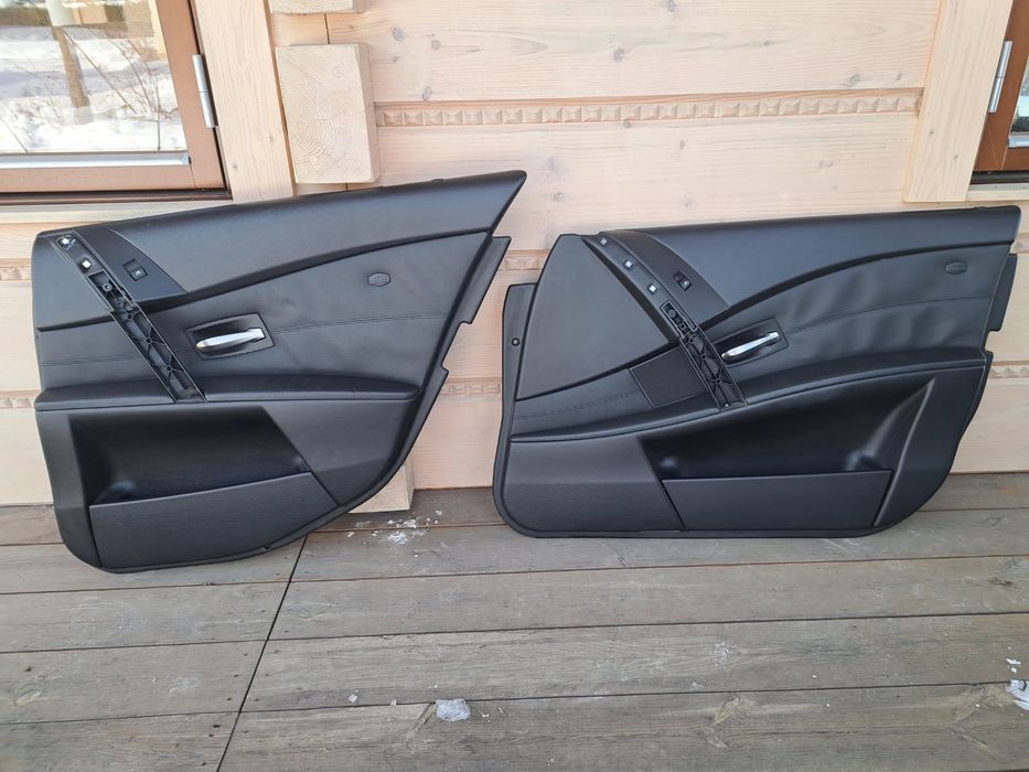 Boczki drzwi bmw e60 e61 czarne ,skóra