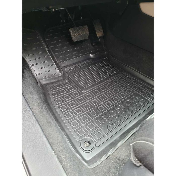 Автоковрики в салон HONDA Accord\Civic\Clarity\CR-V\HR-V\M-NV\ZR-V