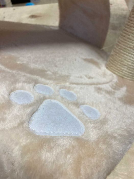 NOVO - Arranhador Montanha 36cm X 36cm X 44cm