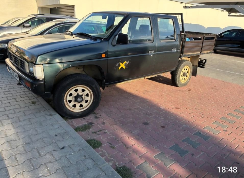 Nissan 4×4 2500D 1995