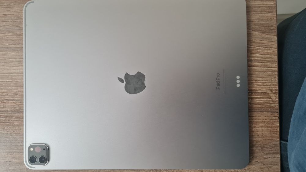 IPad Pro 2022 a2436  12.9