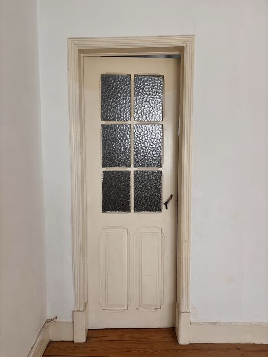 Porta Madeira Maciça com Vidro