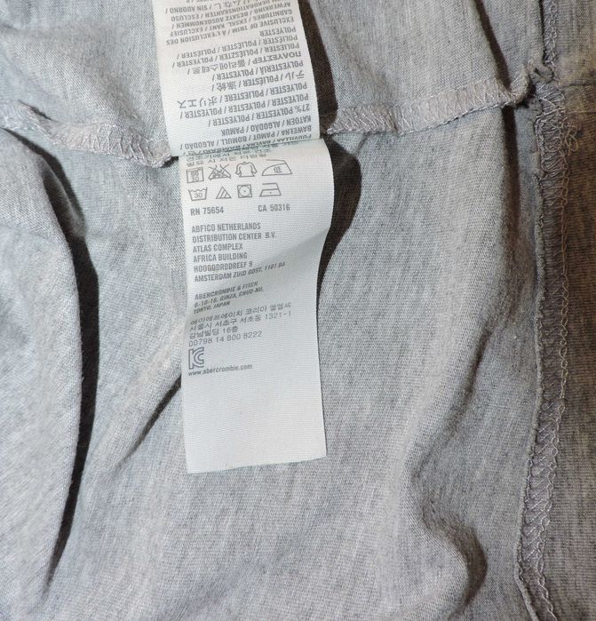 футболка Abercrombie & Fitch