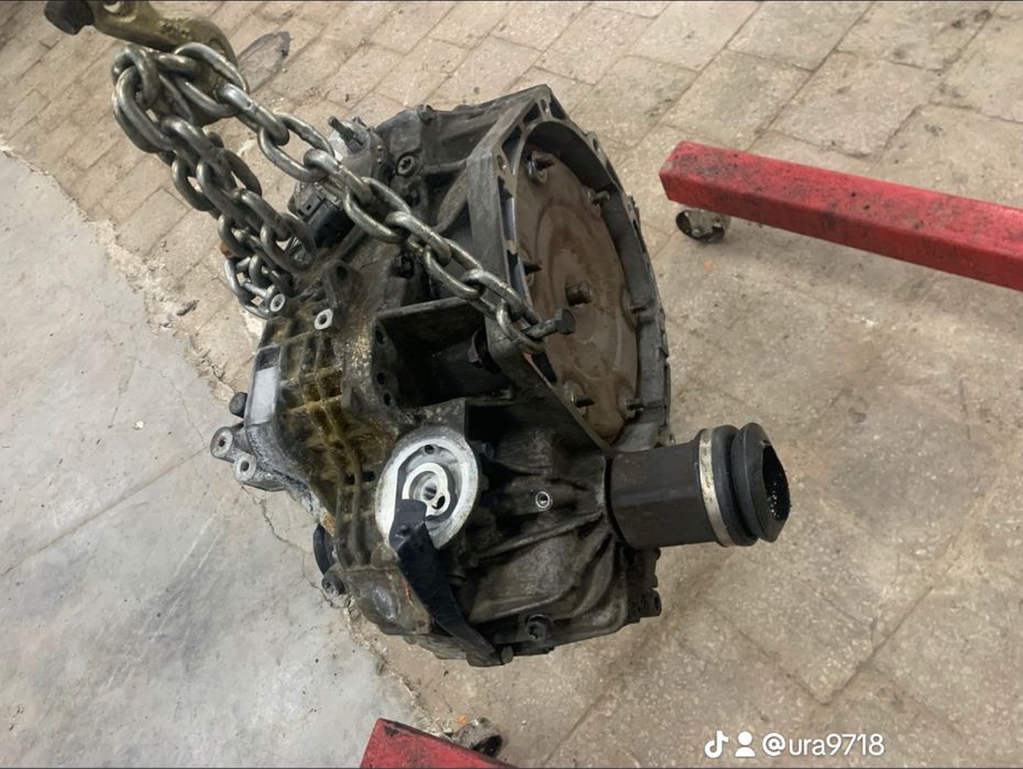 АКПП Volkswagen   2.5 Бензин 09G300033p