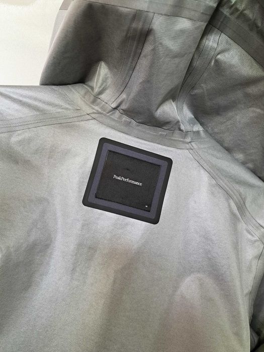Kurtka Peak Performance Vertical Gore-Tex Hardshell M Damska S Męska