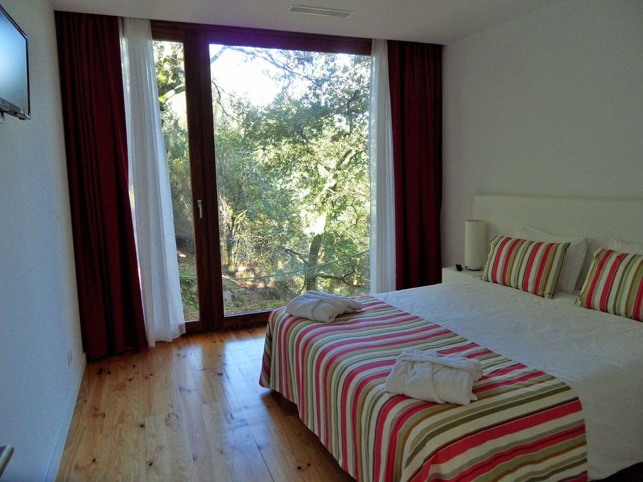 Casa de férias no Gerês com piscina, jacuzzi, sauna, parque infantil..