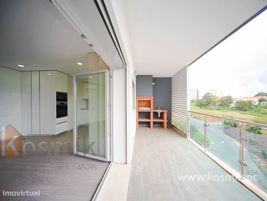 DUPLEX T4 + 2 salas - SOLVILLAS :: ODIVELAS :: NOVO : Equipado : Ch...