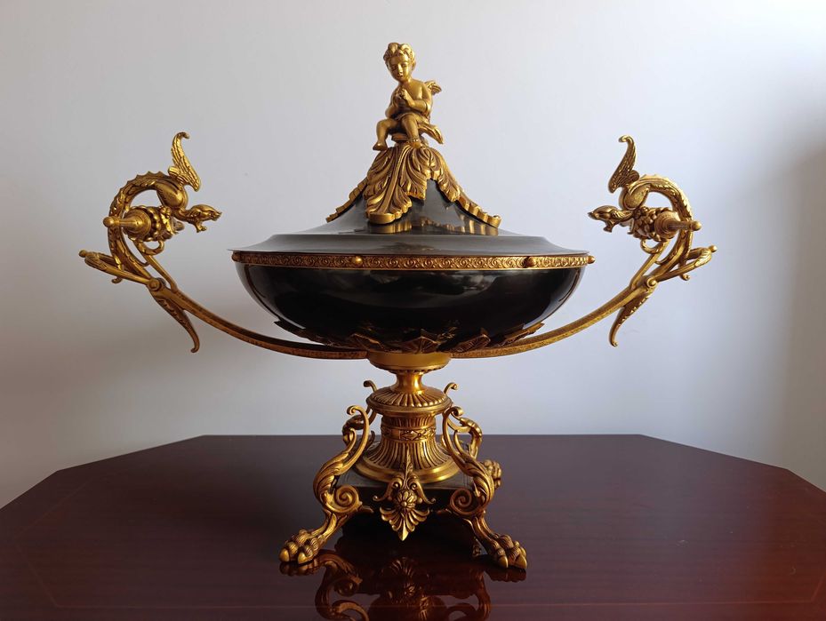 Centro de mesa em metal e bronze estilo Sèvres