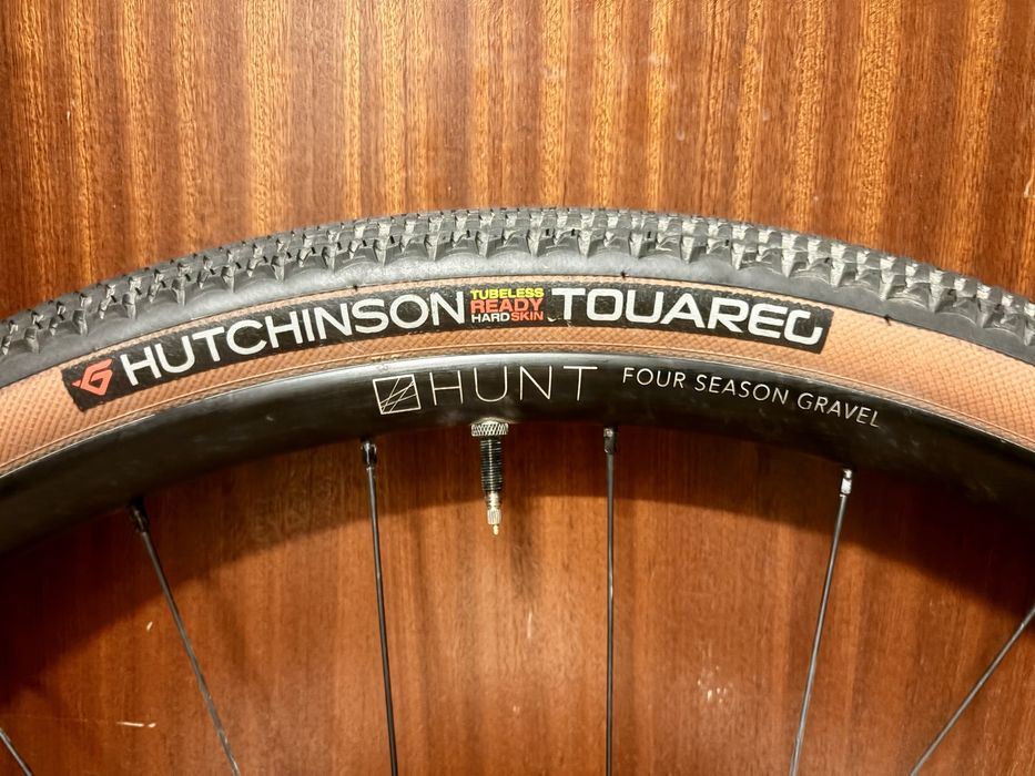 RESERVADAS: Rodas de gravel completas: Hunt 4  Season Gravel