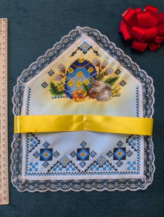 Хустинка для вербових гілочок, баську, лозу. На Вербну неділю. Нові