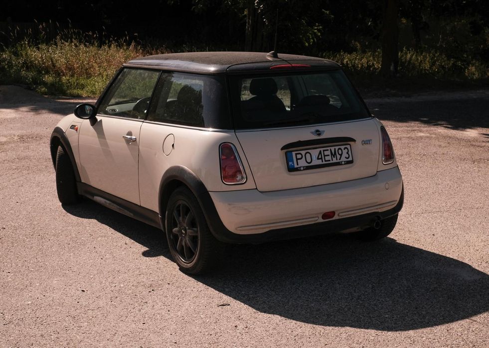 Sprzedam MINI ONE, 2004r., 1.6 benzyna, 168000 przebiegu!