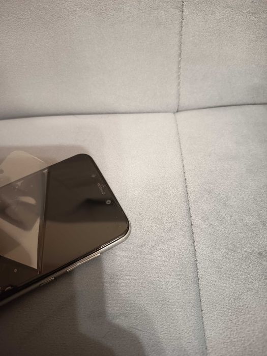 Telefon Motorola One biała 4GB / 64GB