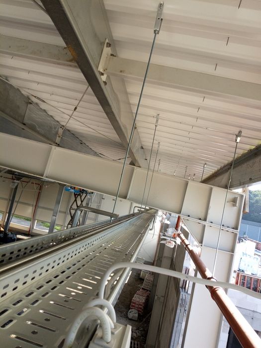 Instalacje elektryczne, przyłącza budynków elektryk