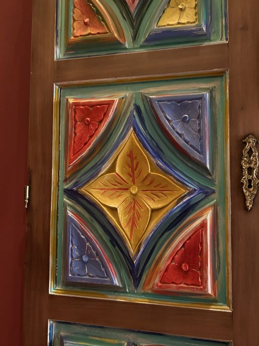 Porta Roupeiro antiga pintada - Cabeceira