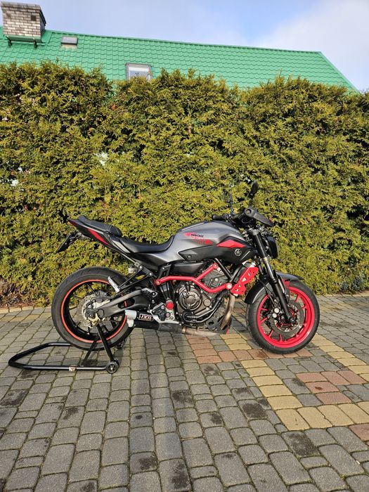 Yamaha MT-07 MotoCage IXIL abs zadbana