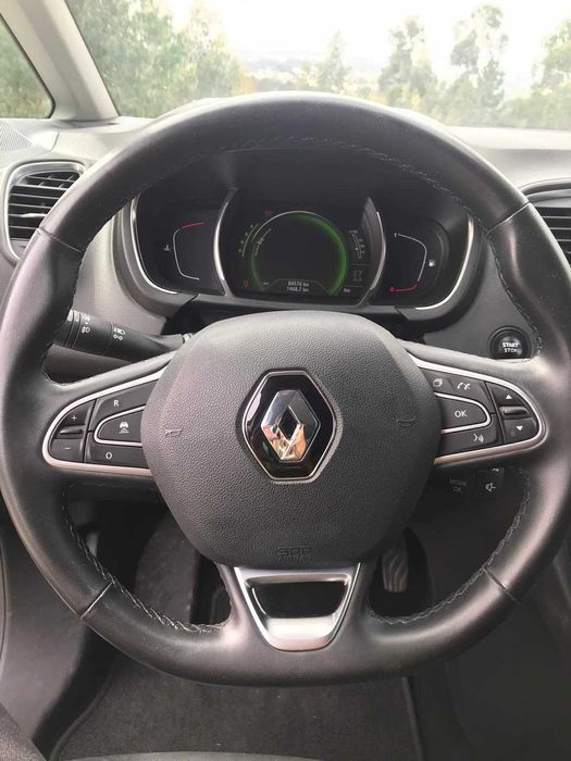 Renault Grand Scénic 1.6 BOSE EDITION 160 CV 7 lugares - 17