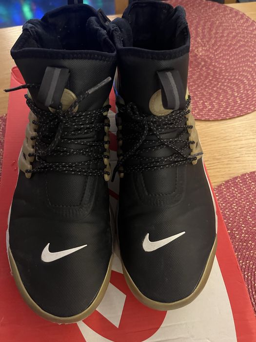 Nike buty Air Presto Mid Utility czarne, 42.5