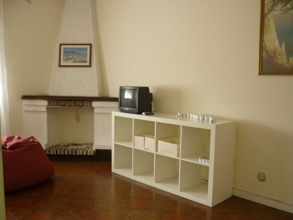Apartamento T4 ao Jardim da Carreira