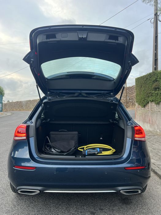 Mercedes A250e Hibrido Plug-In 2021 IMPECAVEL