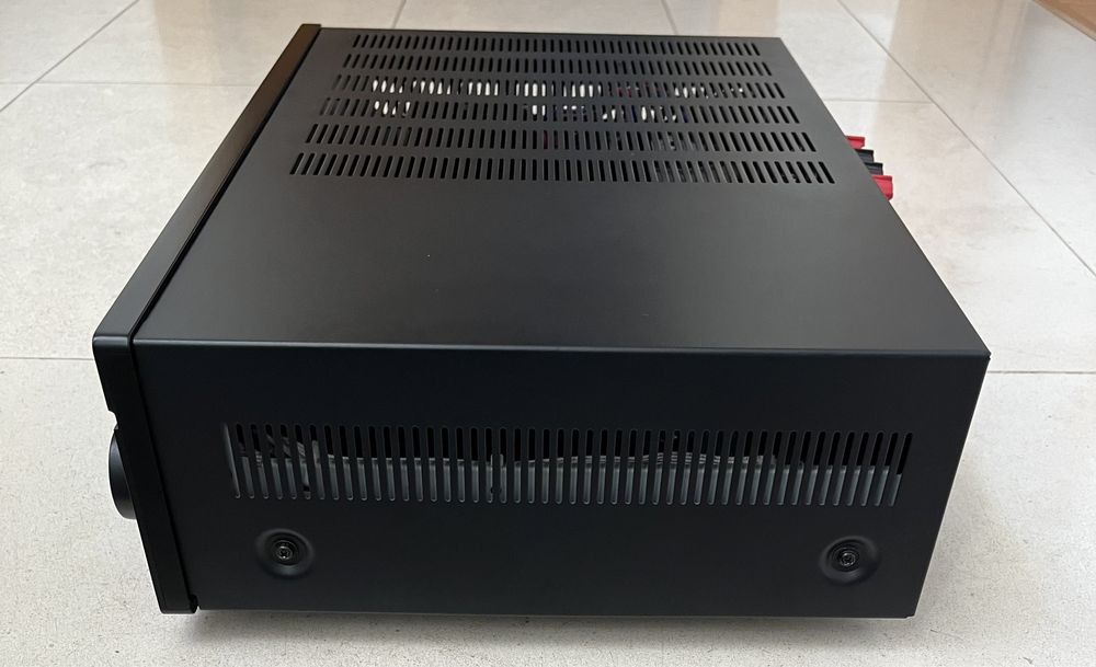 NAD C355bee Amplifier63825534635649123