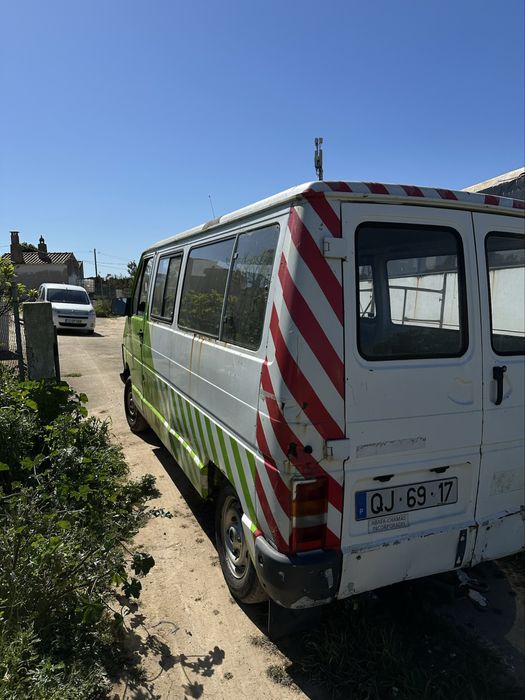 2 Renault Trafic 2.0 (t7w 300)