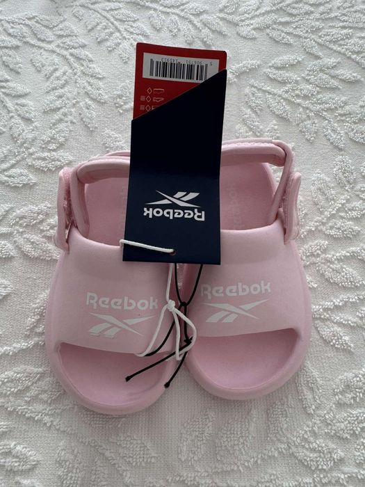 Босоніжки  Reebok оригінал