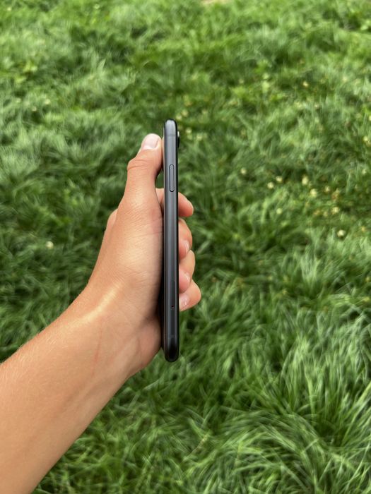 Iphone/Айфон XR 64GB 10/10 Акб 97%