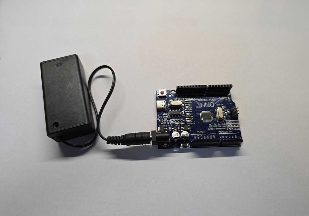 Набір для Arduino: UNO R3, Step Motor, Battery Box + бонус