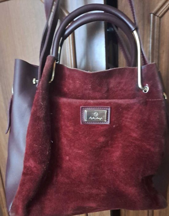 Сумка у трендовому кольорі