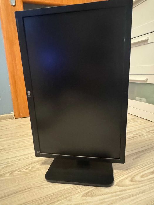Monitor LG Electronic 24EB23PY