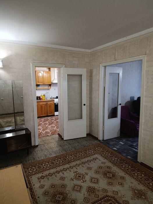 Срочная продажа большой добротной 3к квартири в Леваневцев.