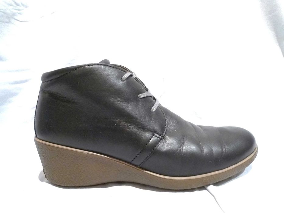 ECCO r.39/25cm Botki skórzane na koturnie