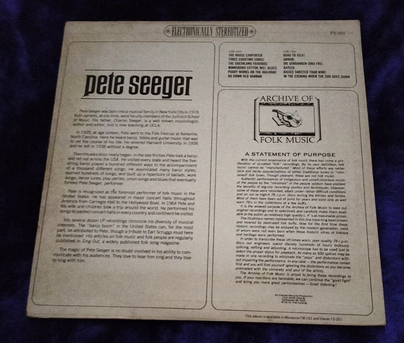 L P - Pete Seeger